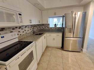 7080 Environ Blvd, Fort Lauderdale, FL 33319