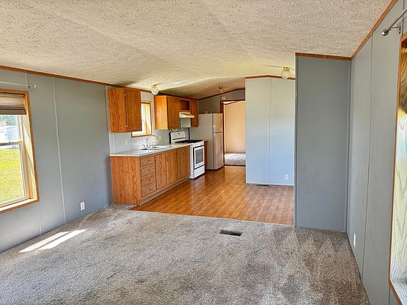 3rd image of 18423 Saint Joseph Ave #238