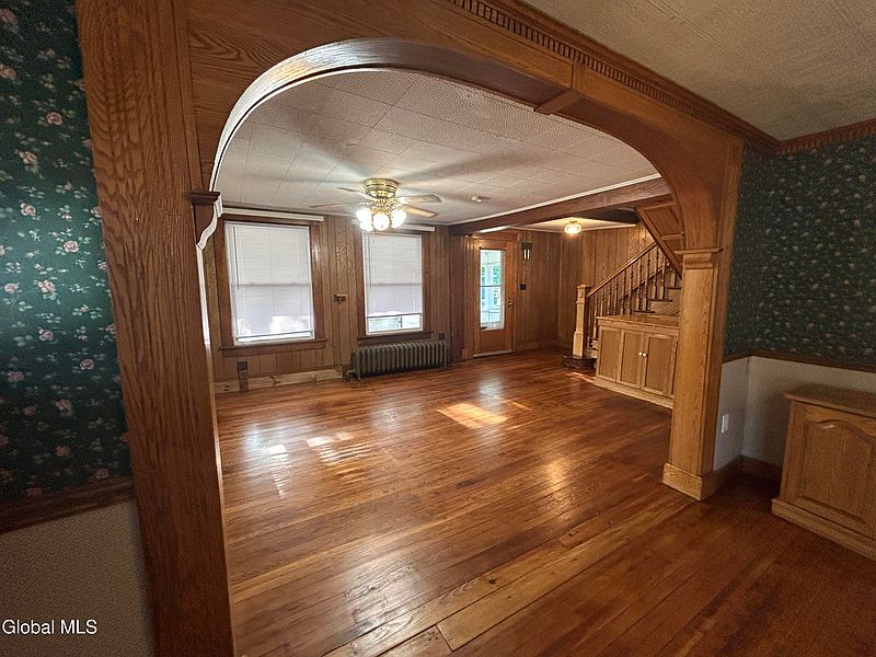 5th image of 21 Washington Street