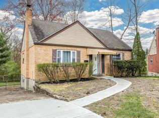 3909 Cedarwood Pl, Cincinnati, OH 45213