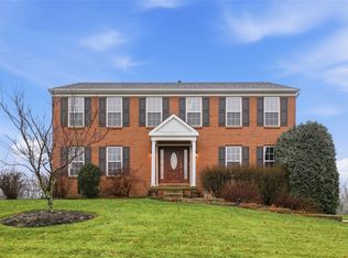 251 Field Club Cir, Mc Kees Rocks, PA 15136