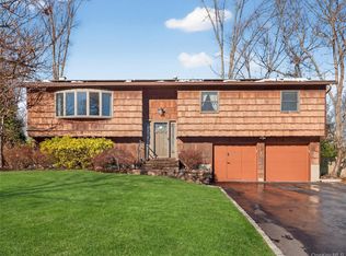 11 Durham Lane, Suffern, NY 10901