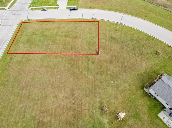 2148 Huntington Park Drive #72, Reedsburg, WI 53959