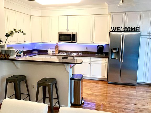 2nd image of 3002 Fallswood Glen Ct