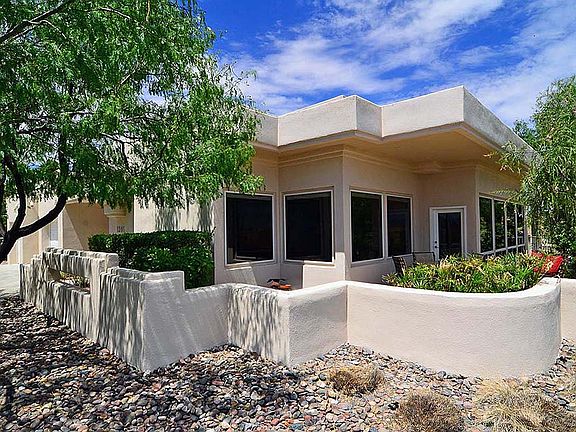 2nd image of 1391 Vista Del Cerro