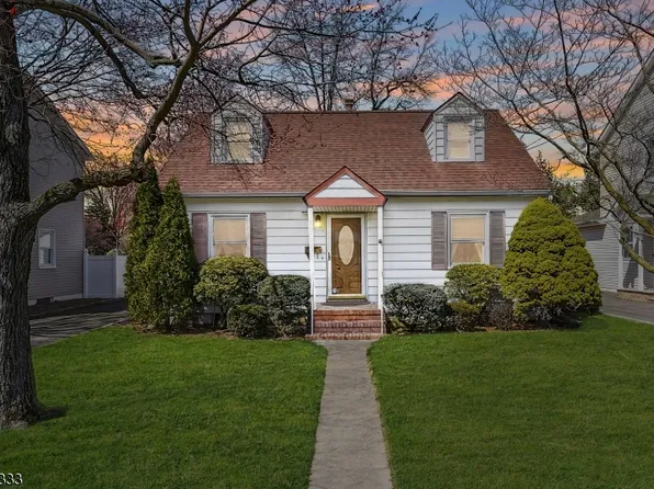 5 Dawn Dr, Clark Twp., NJ 07066