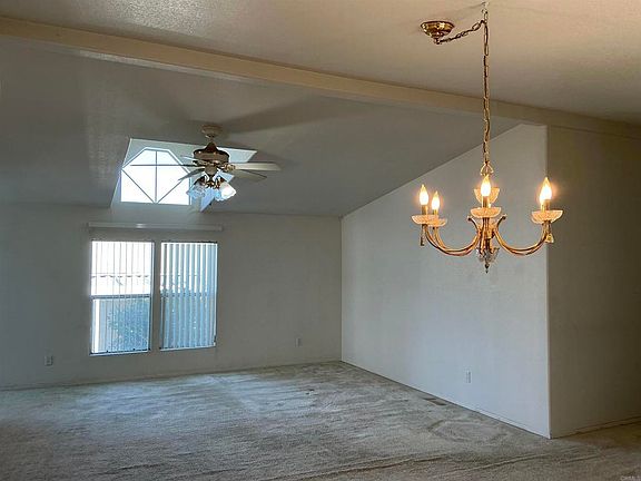 5th image of 525 W El Norte Pkwy Space 127
