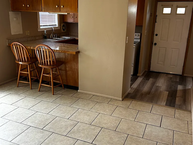 1718 Allentown Rd — Photo 3