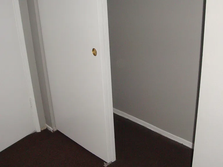 6722 Pickering Ave #B — Photo 4