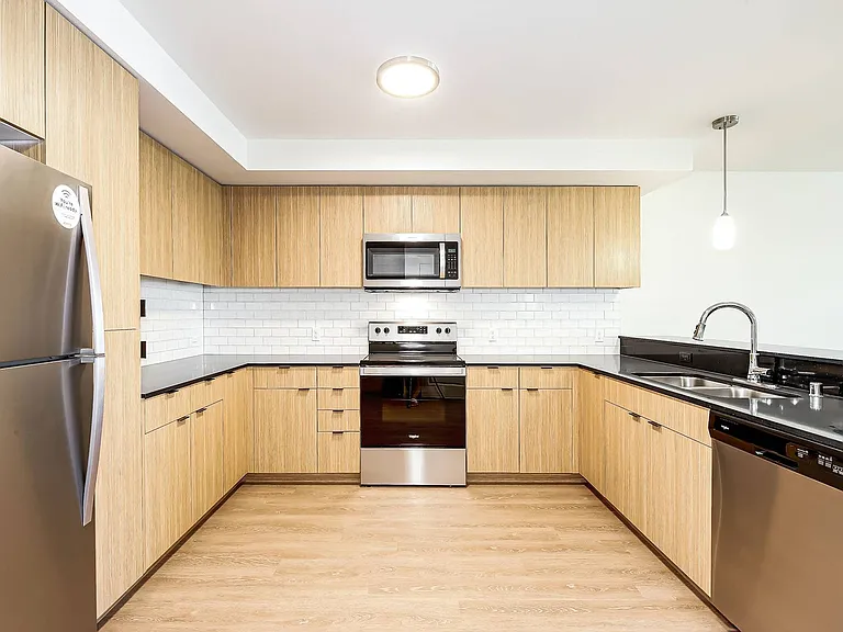Kitchen 1