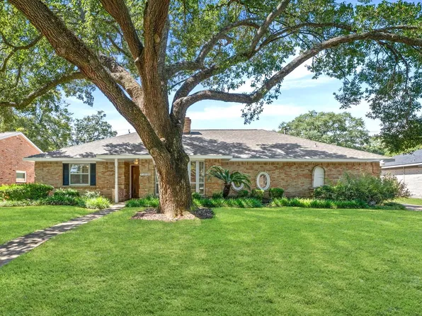 11006 Ashcroft Dr, Houston, TX 77096