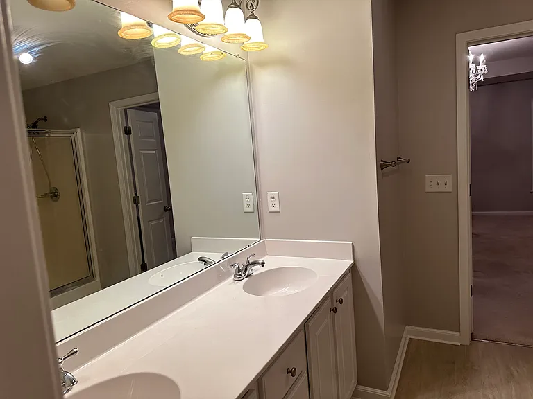 7338 Basalt Dr — Photo 19