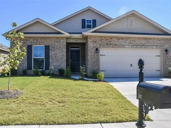 307 Ivyleaf Dr NW, Madison, AL 35757