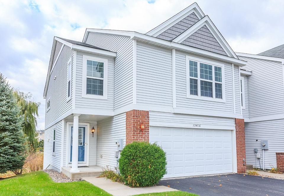 1st image of 15416 Foster Dr N