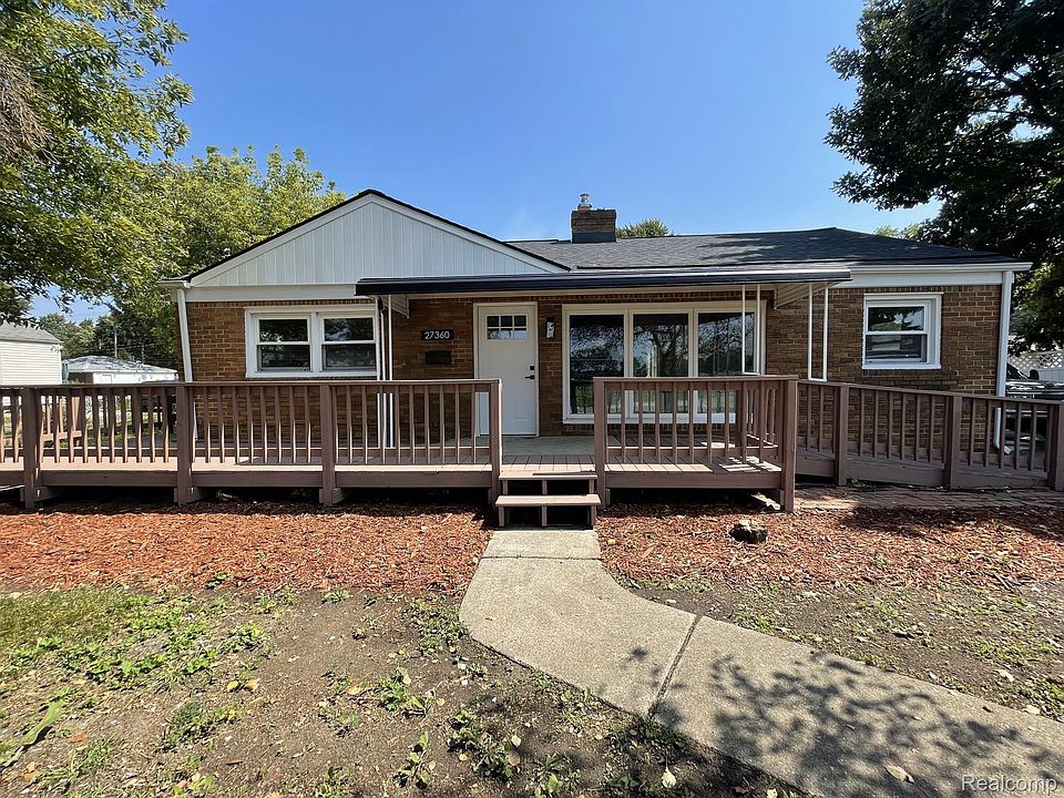 1st image of 27360 Barkman St