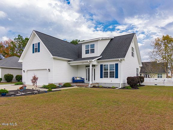 2nd image of 1106 Woods Court