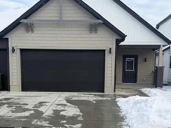 15 W Coopersfield Link SW #1901, Airdrie, AB T4B 5P5