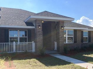 48 Eagle Lake Dr, Flagler Beach, FL 32136