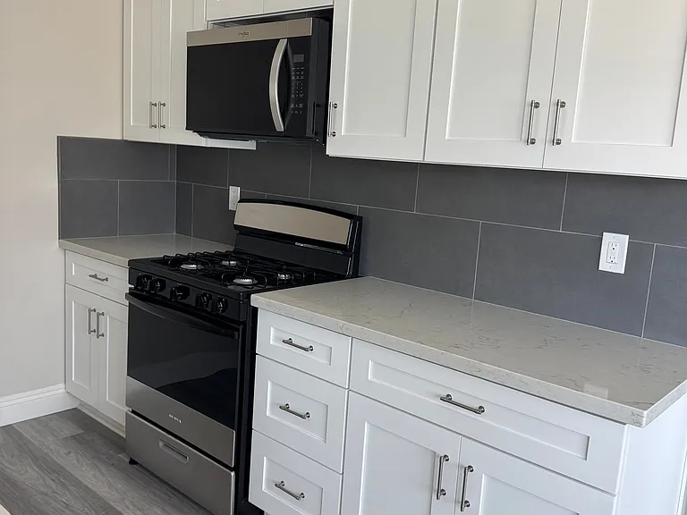 1609 W Shorb St #D — Photo 5
