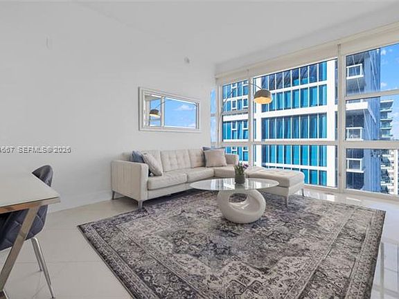 4th image of 6801 Collins Ave #Penthouse 02