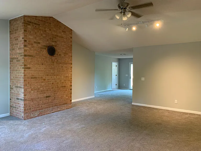 108 Otter Dr — Photo 16