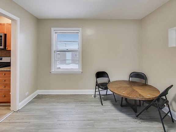5th image of 9151 Grand Ave