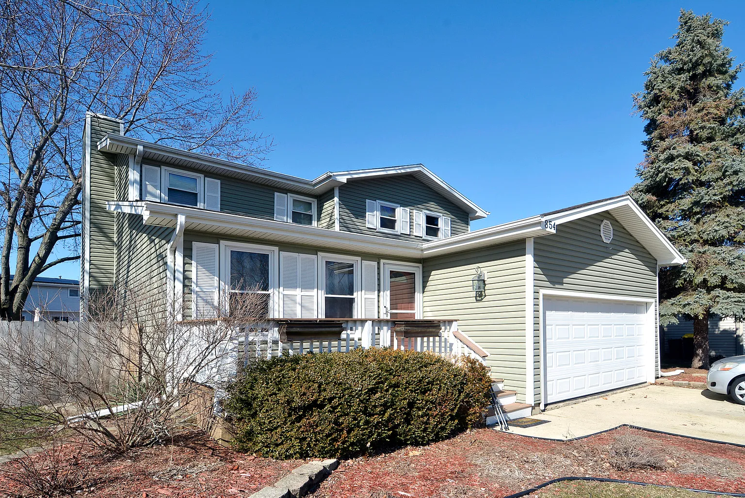 854 Shenandoah Dr photo 1