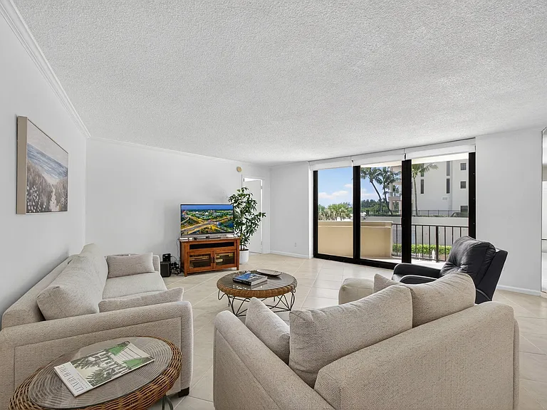 2800 N Ocean Dr #A-3A — Photo 9