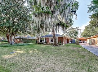 4114 Drummond St, Houston, TX 77025