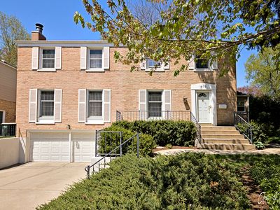 415 Hampton Ter, Libertyville, IL, 60048