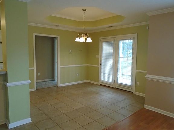 5th image of 650 Ventana Dr