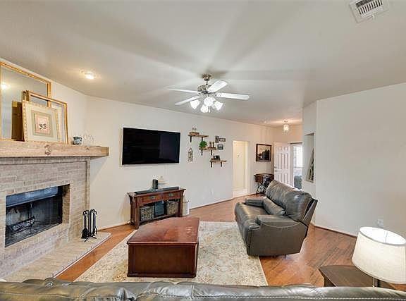5th image of 112 Pagoda Dr