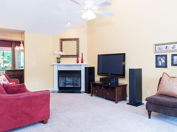 2nd image of 60 Bartles Dr