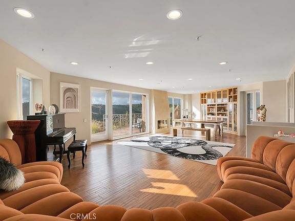 5th image of 28 Ranchero Rd