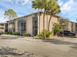 127 Oyster Bay Cir APT 220, Altamonte Springs, FL 32701