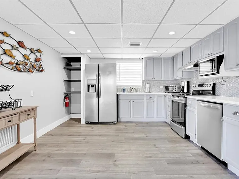 70 Coral Dr — Photo 11