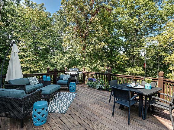 4th image of 3111 Shady Glenn Estates Dr