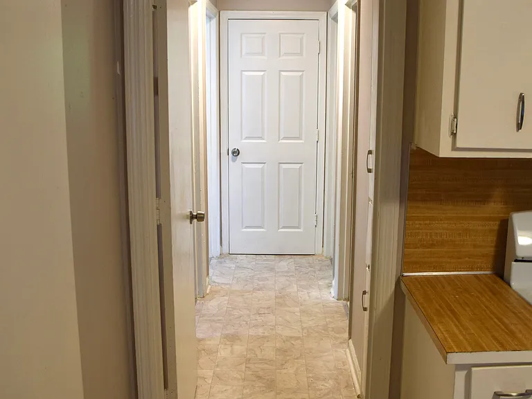 5717 Teresa St — Photo 11