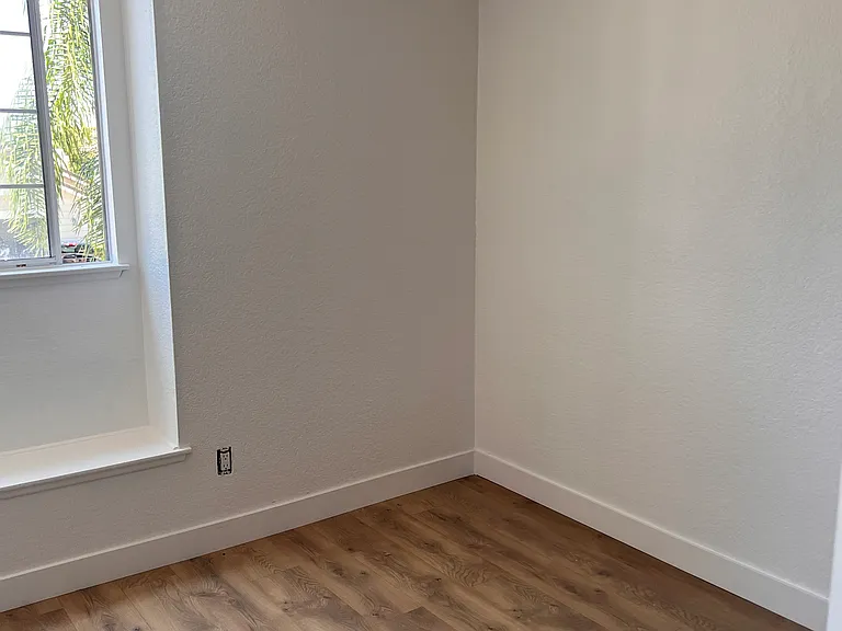 20843 E Cliffside Ln — Photo 6