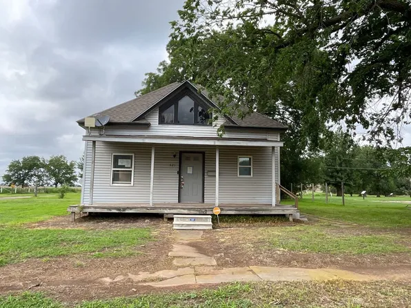 421 W Main St, Cherokee, OK 73728