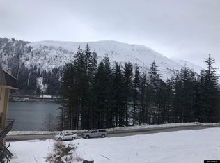 2101 Crow Hill Dr, Douglas, AK 99824