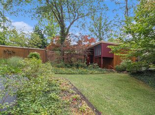 1075 Chestnut St, Ann Arbor, MI 48104