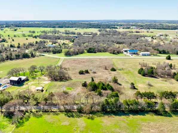 335 County Road 1264, Whitesboro, TX 76273