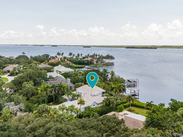 995 Winding River Rd, Vero Beach, FL 32963