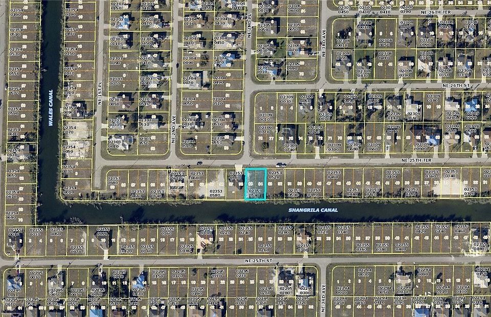 1st image of 216 NE 25th Ter