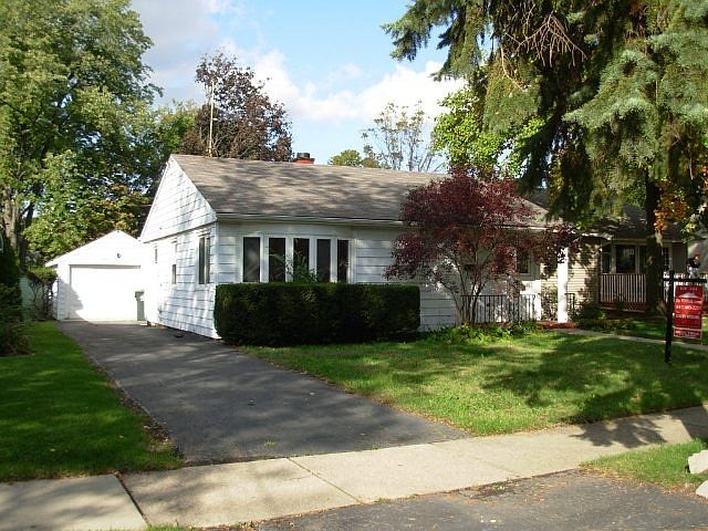 1st image of 1096 Van Buren St