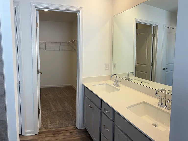 1801 Pheasant Trace Cir — Photo 14