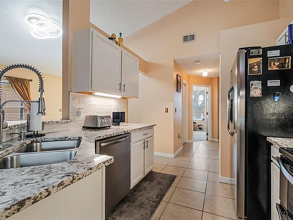3rd image of 134 LANGHAM DRIVE
