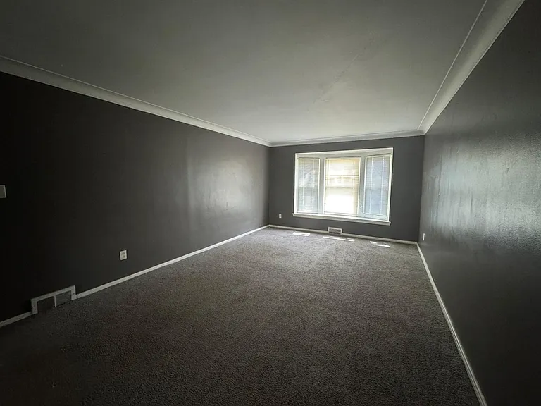 21301 Kingsville St #1-108 — Photo 5