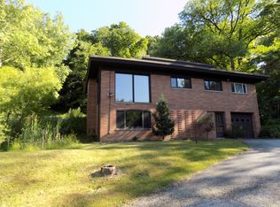 2370 Yellow Creek Rd, Akron, OH 44333